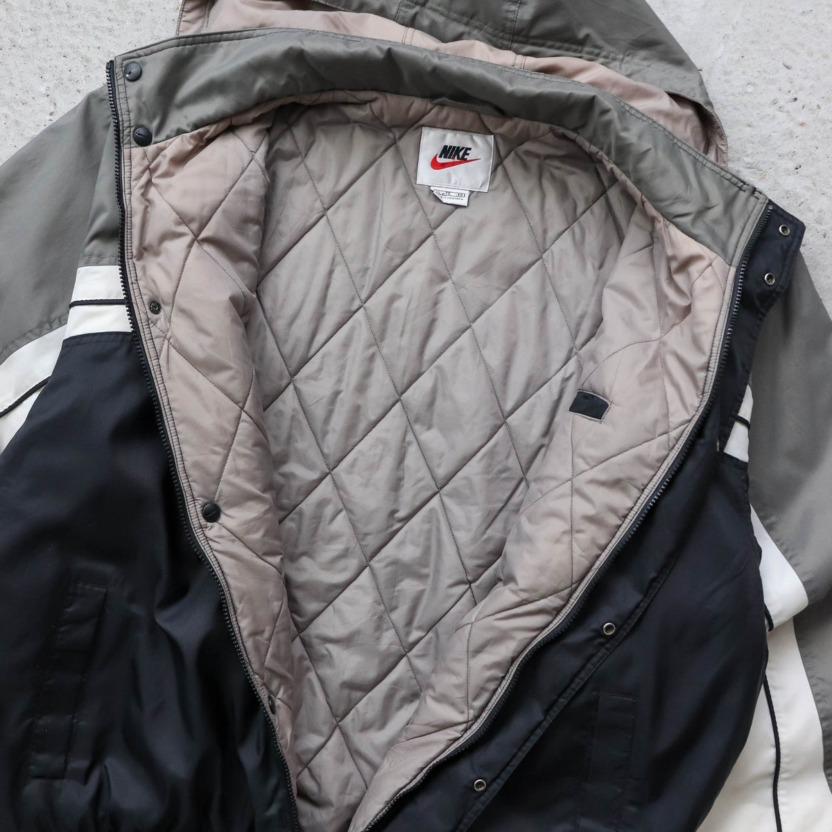 Nike Spellout Quilted Puffer Jacket - 90s (XL)