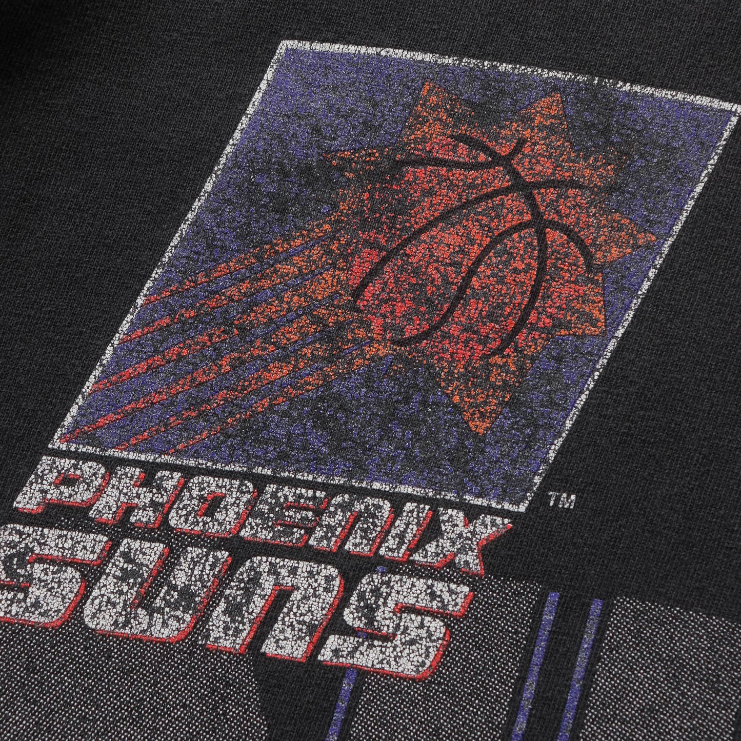 Phoenix Suns Distressed Salem NBA Tee - 90s (L)