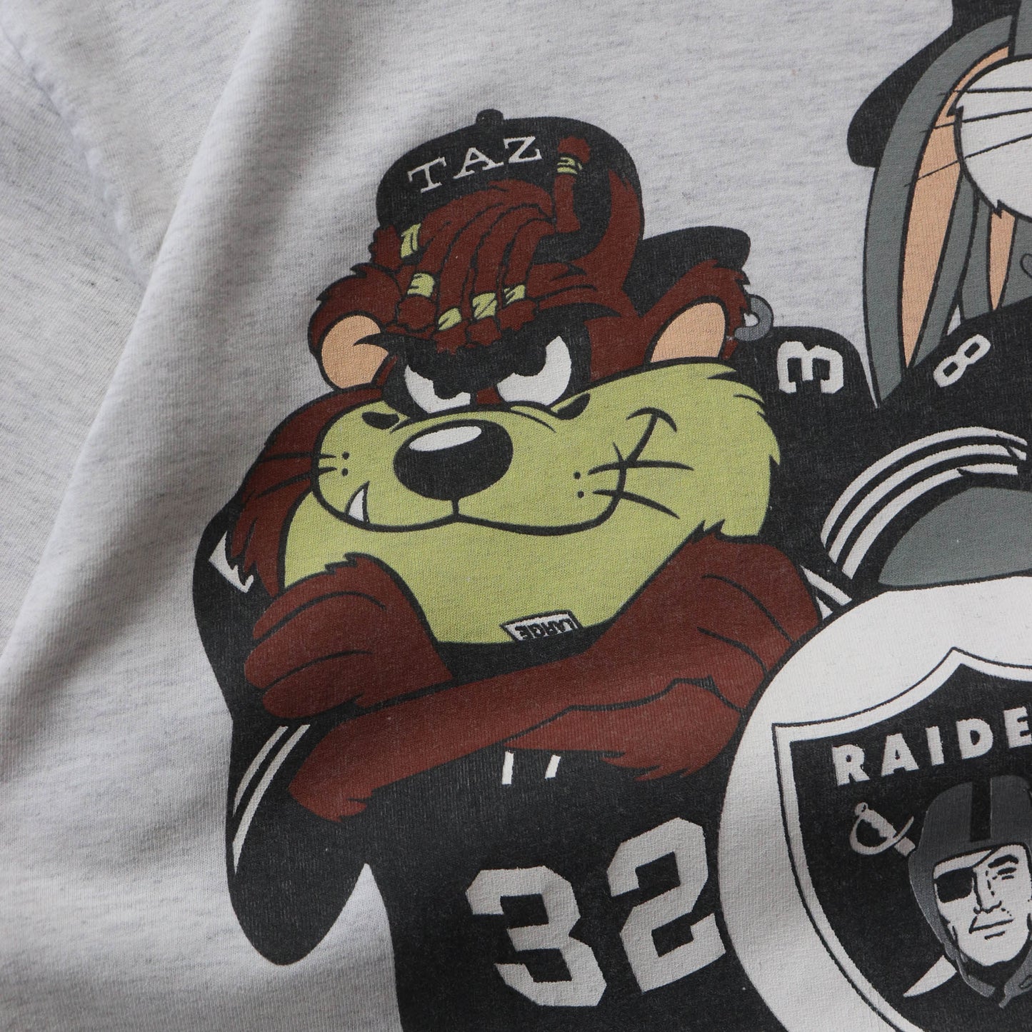 Los Angeles Raiders Looney Tunes NFL Tee - 1993 (M)