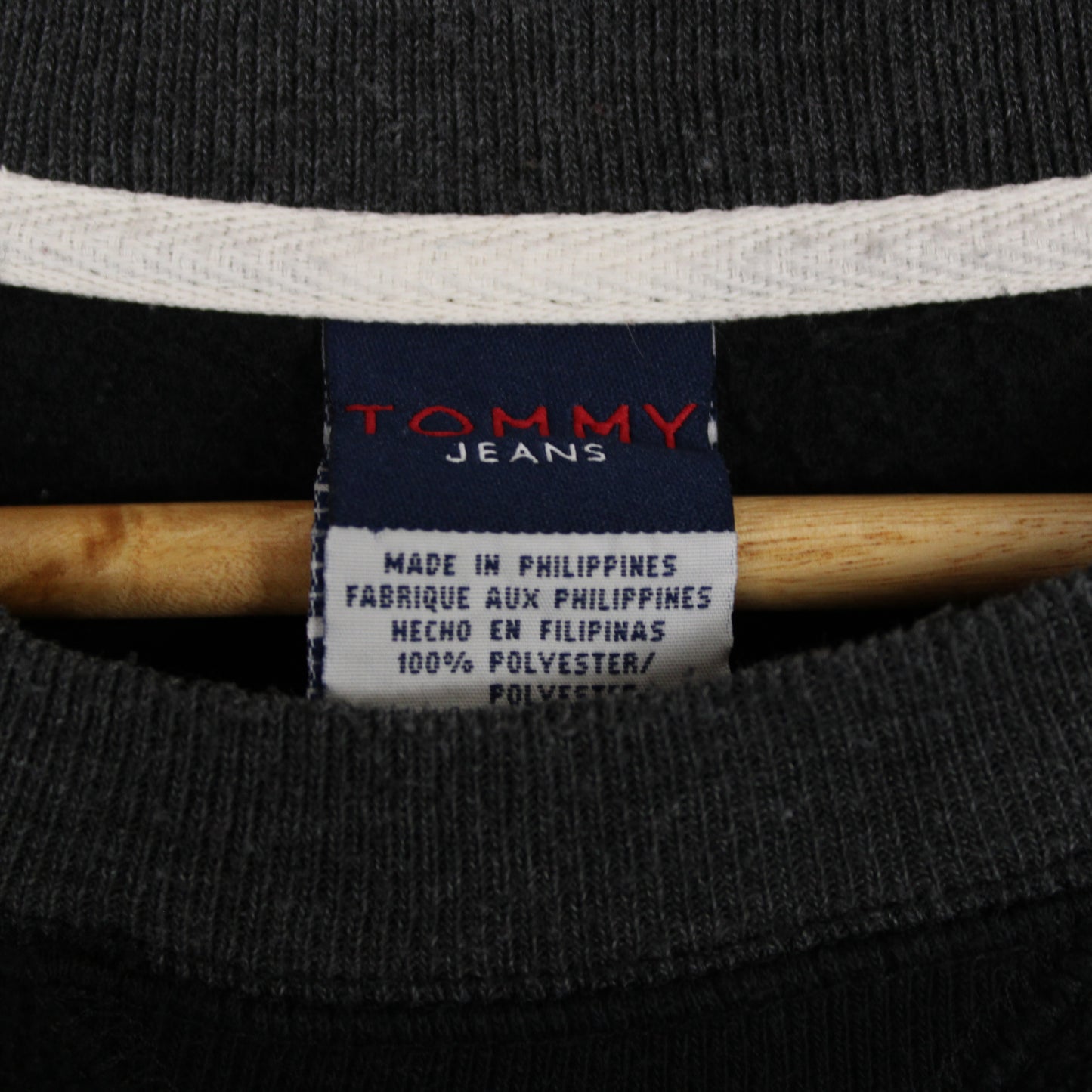 Vintage Tommy Hilfiger Fleece Sweatshirt - M