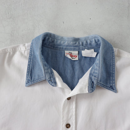 Vintage 90s Mickey Mouse Button Up Shirt - XL