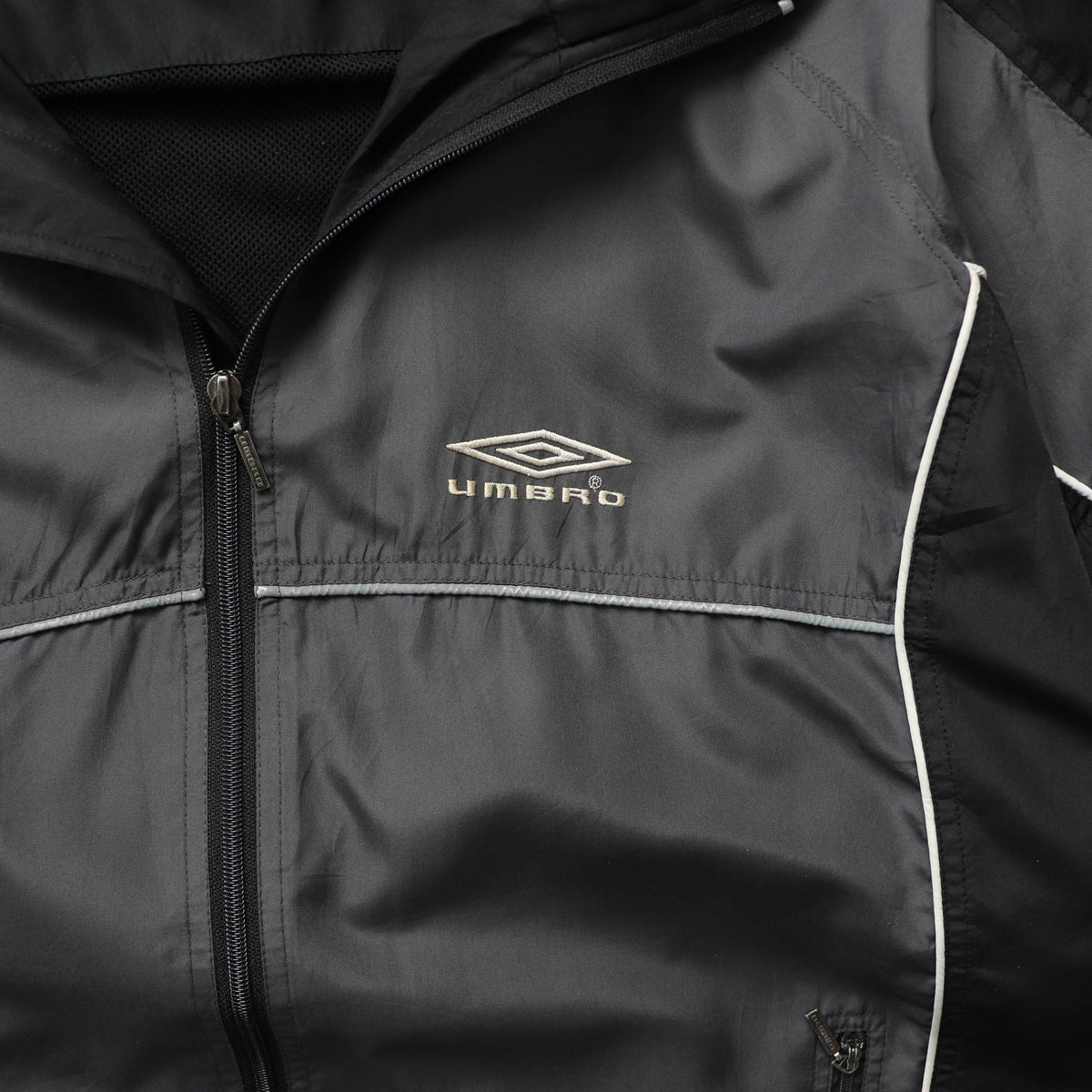 Umbro Diamond Logo Panelled Windbreaker Jacket - 90s (L)