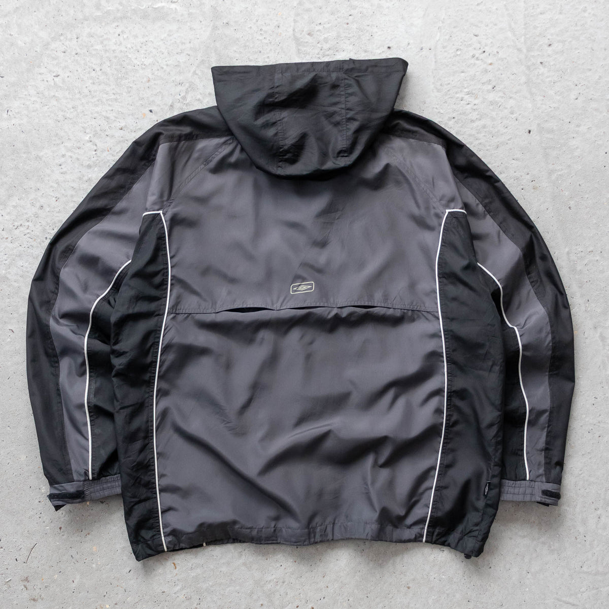 Umbro Diamond Logo Panelled Windbreaker Jacket - 90s (L)