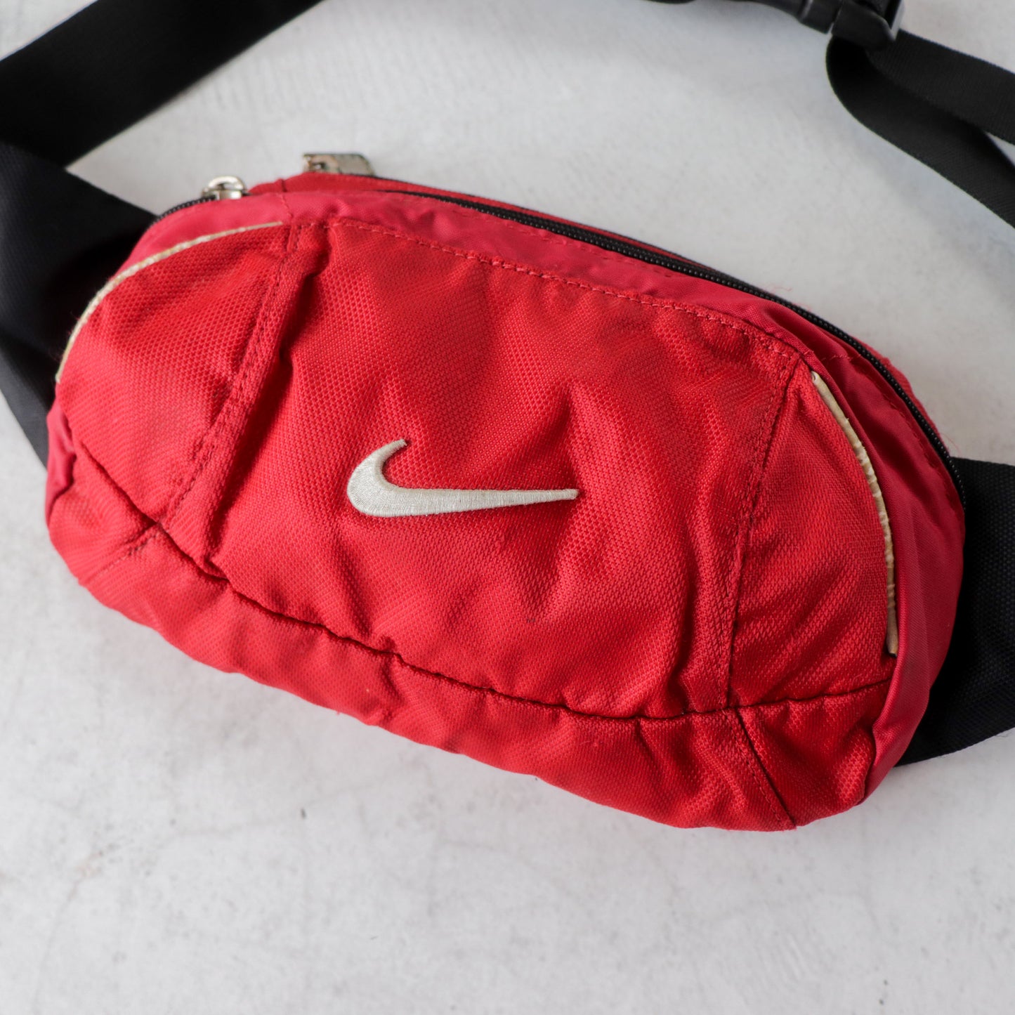 Vintage 90s Nike Crossbody Bag