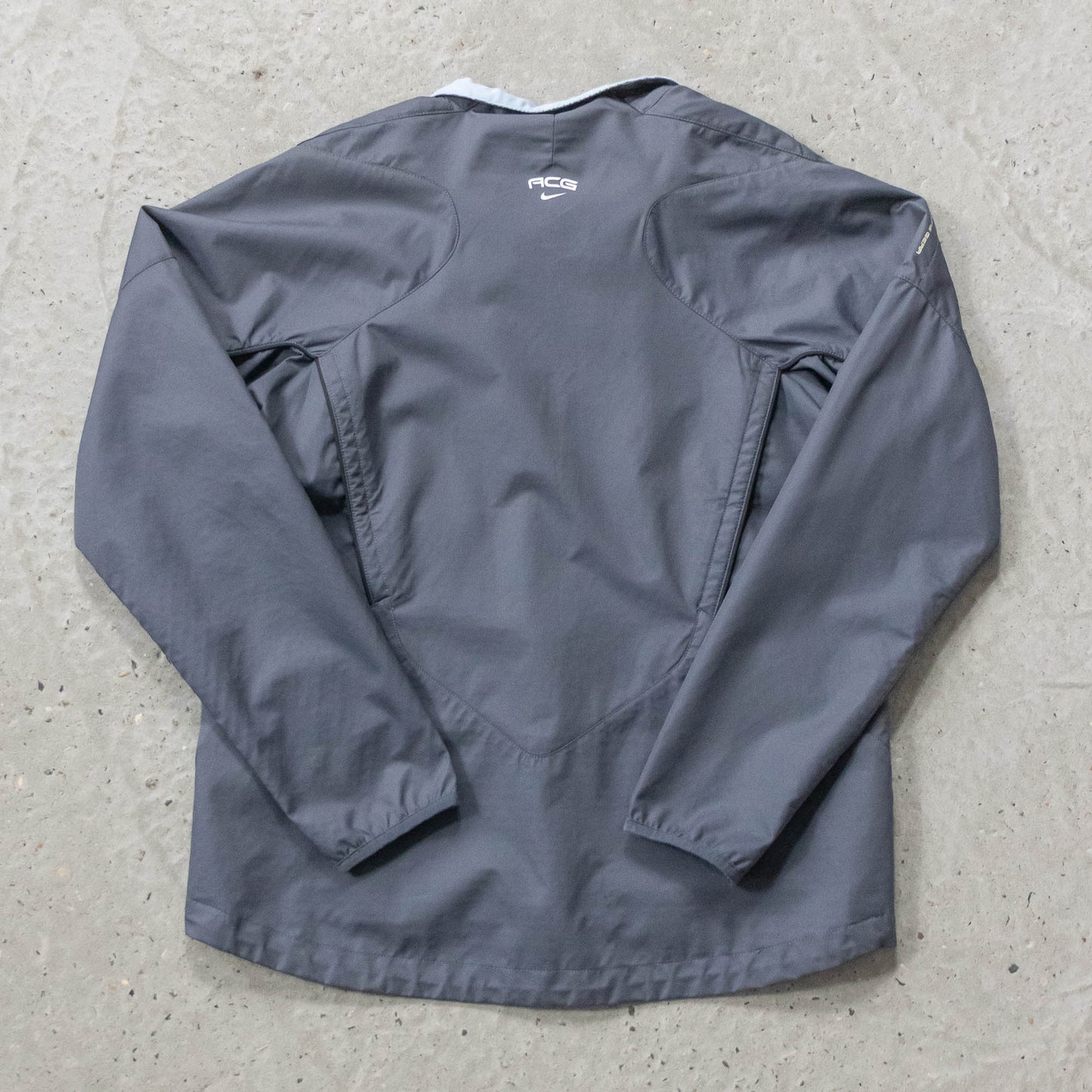 Nike ACG Sphere React Rain Jacket - 2000s (Women's L)