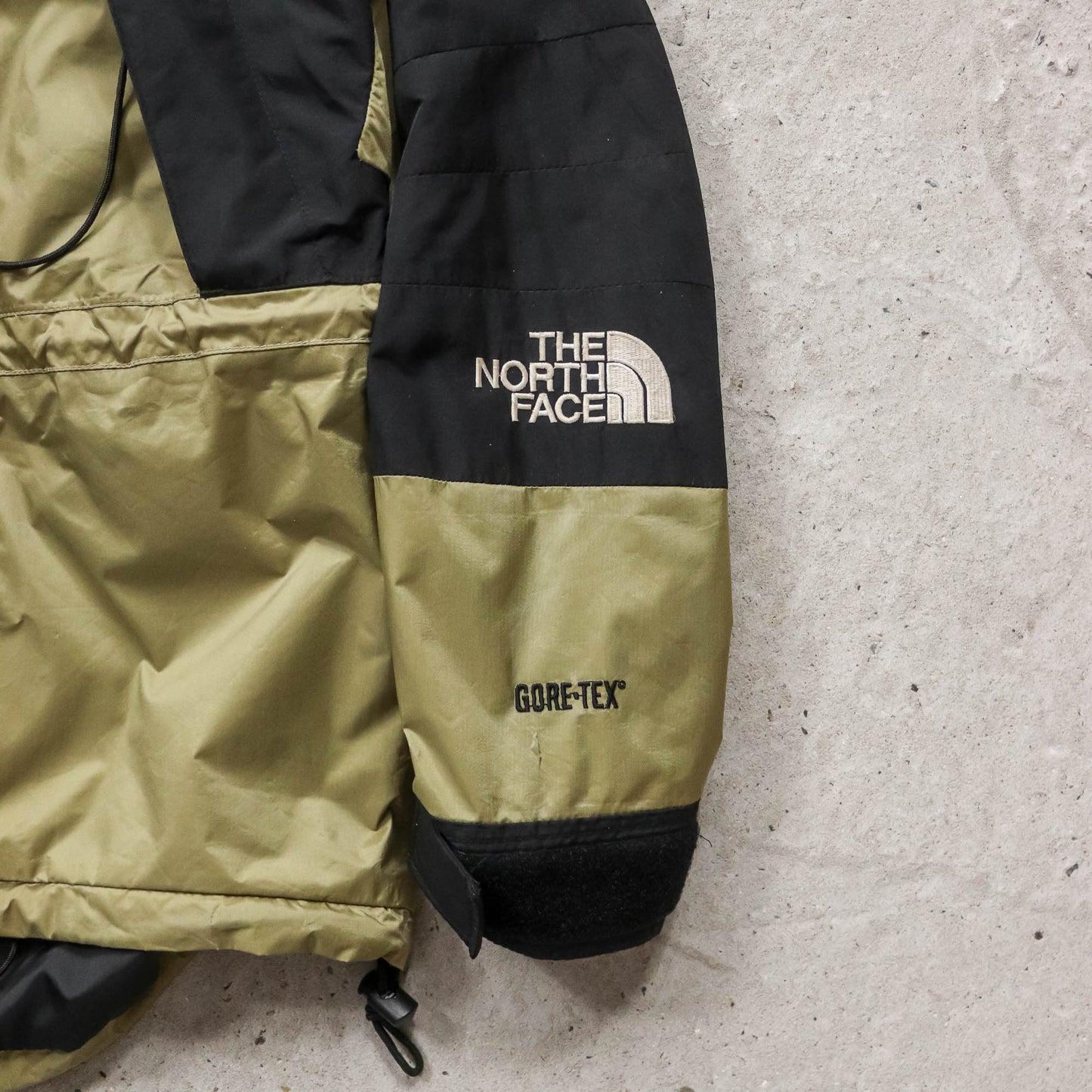 North Face Gore-Tex Mountain Light Jacket - 90s (Women's XS)
