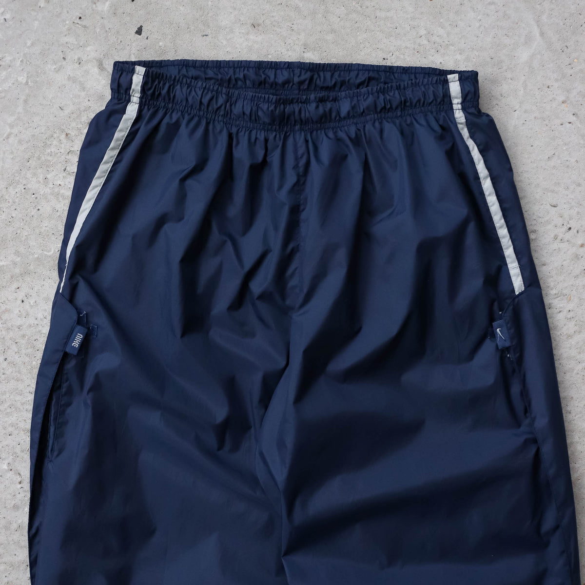 Nike Mini Swoosh Cargo Track Pants - 2000s (XL)