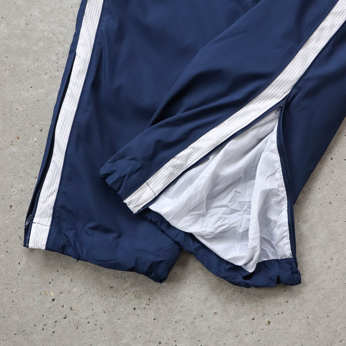 Nike Mini Swoosh Mesh Panelled Track Pants - 2000s (S)