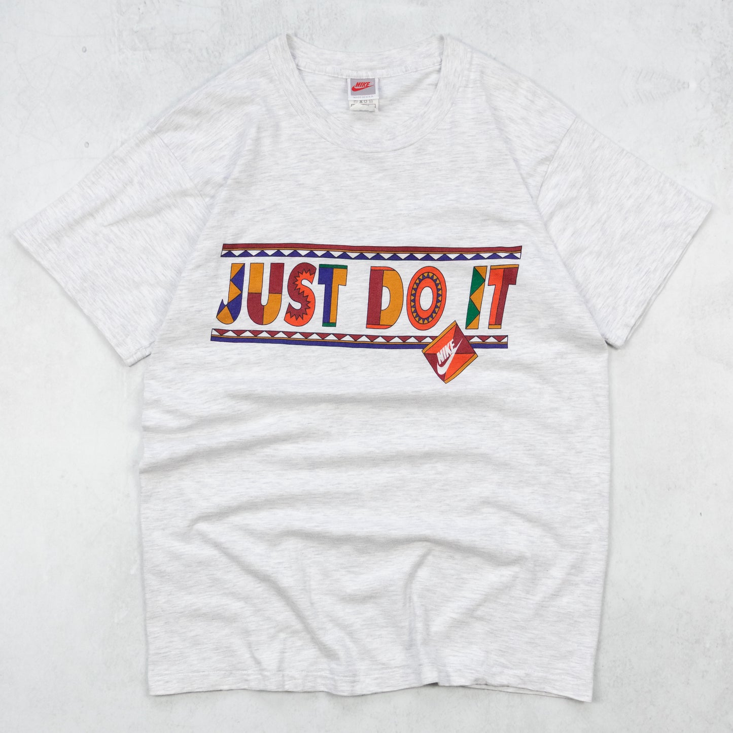 Vintage 90s Nike Urban Jungle Just Do It Tee - L