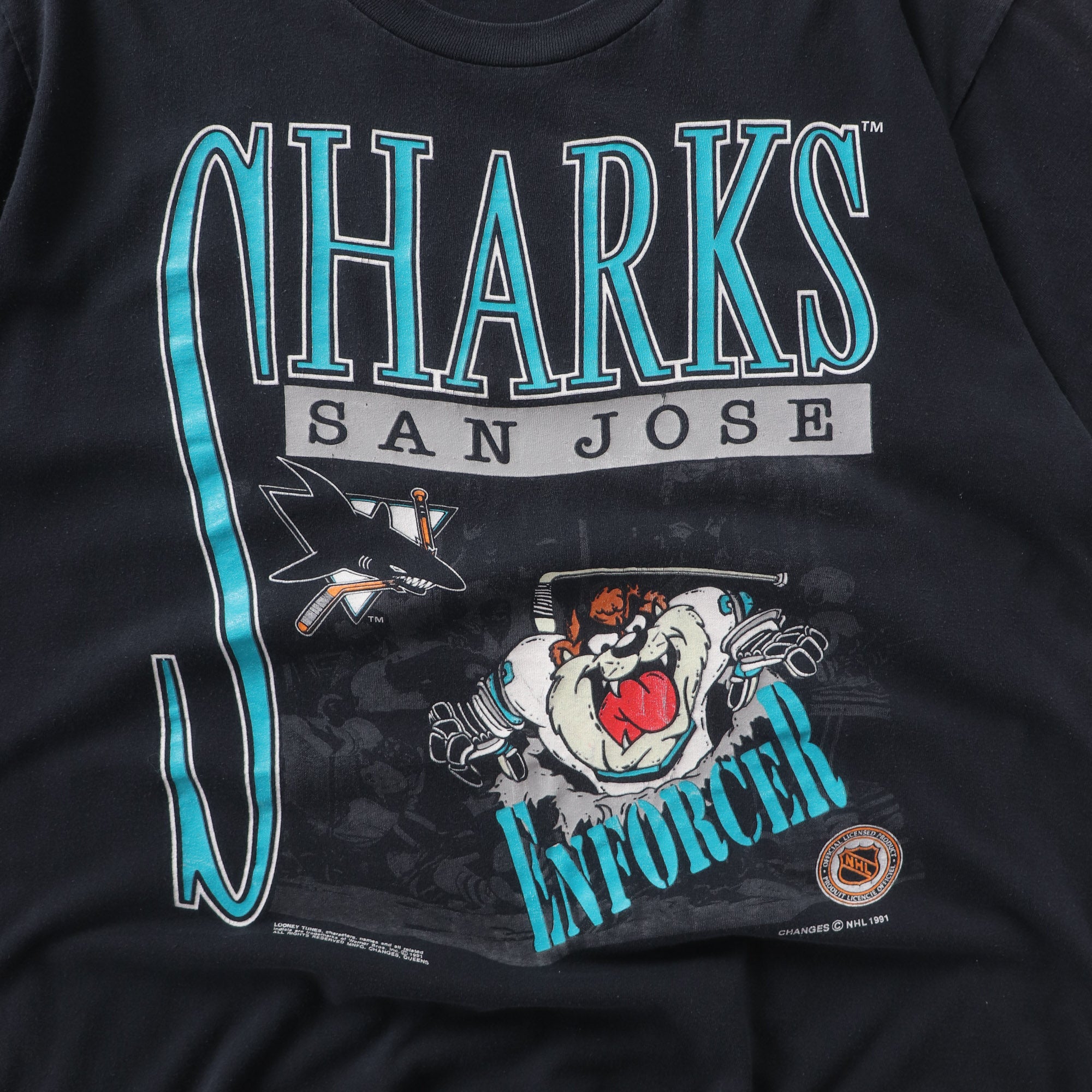 Vintage 90s San Jose Sharks x Looney Tunes NHL Tee - L – AL Vintage