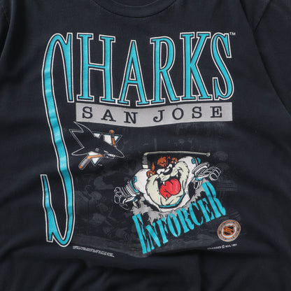 Vintage 90s San Jose Sharks x Looney Tunes NHL Tee - L