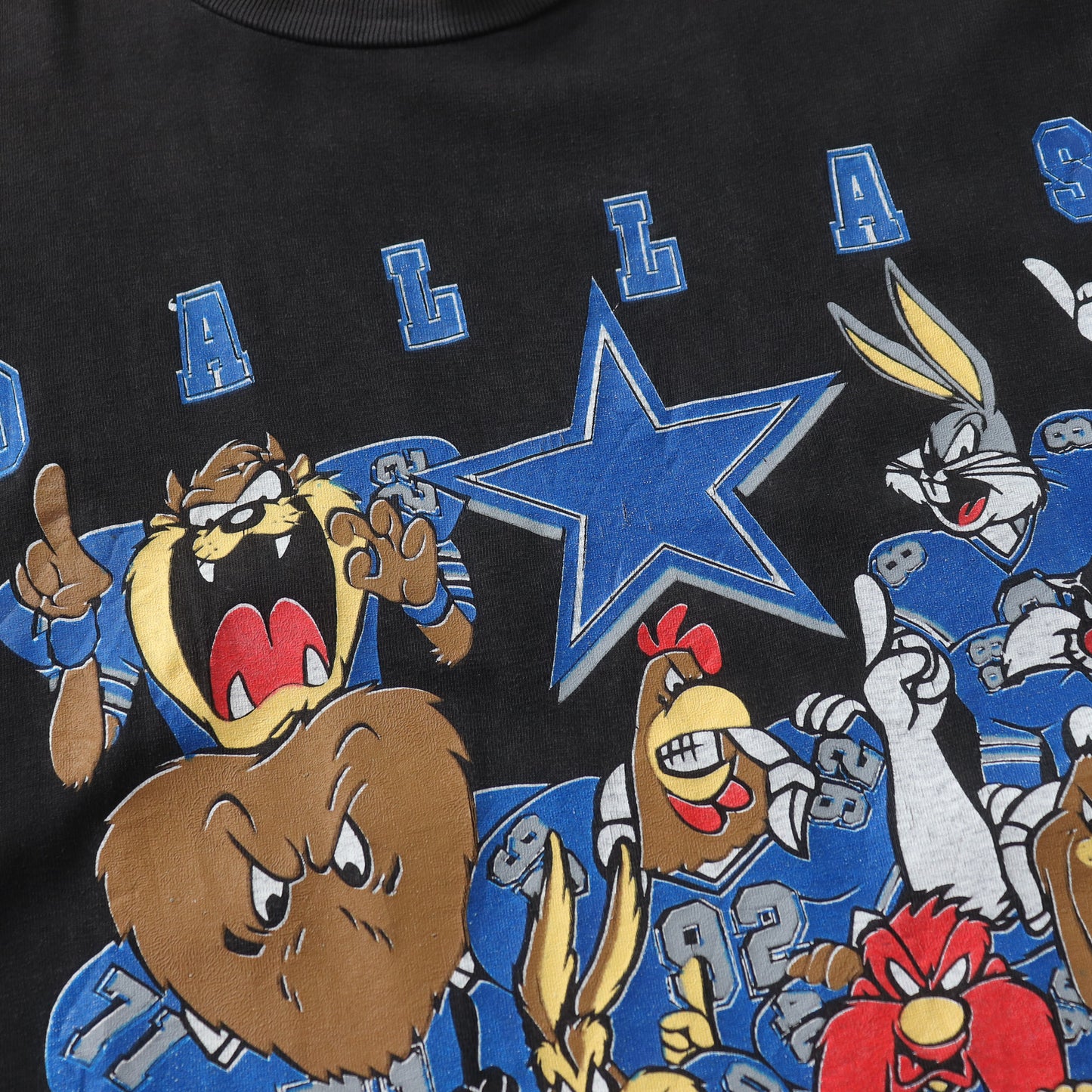 Vintage 90s Dallas Cowboys x Looney Tunes NFL Tee - XL
