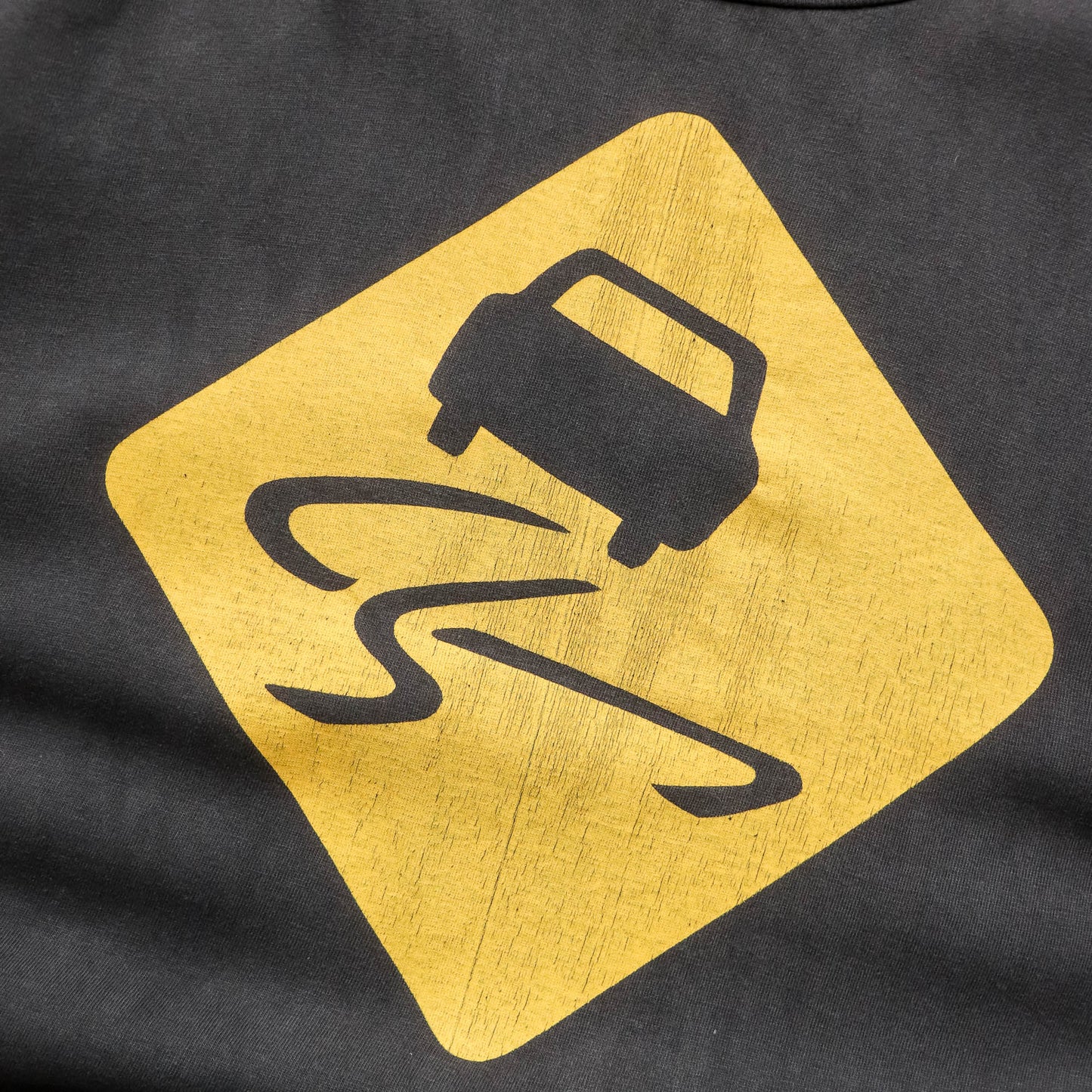 Slippery When Wet Graphic Tee - 90s (XL)
