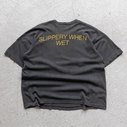 Slippery When Wet Graphic Tee - 90s (XL)
