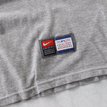 Vintage Nike Atlanta Braves MLB Tee - M