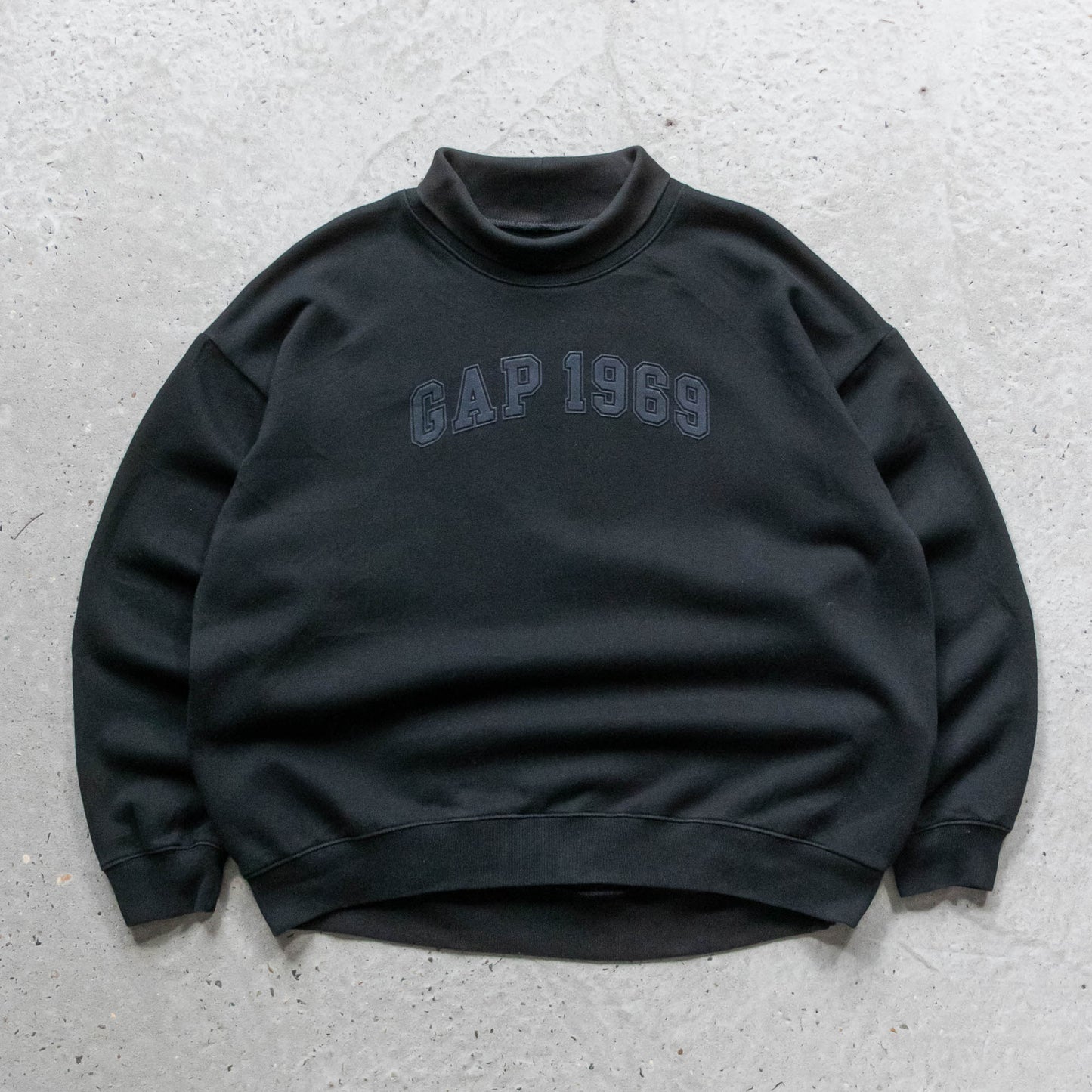 GAP Spellout Turtleneck Sweatshirt - 2000s (M)