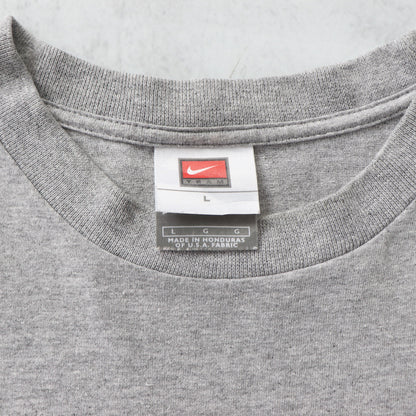 Vintage Nike Oakland Athletics MLB Tee - L