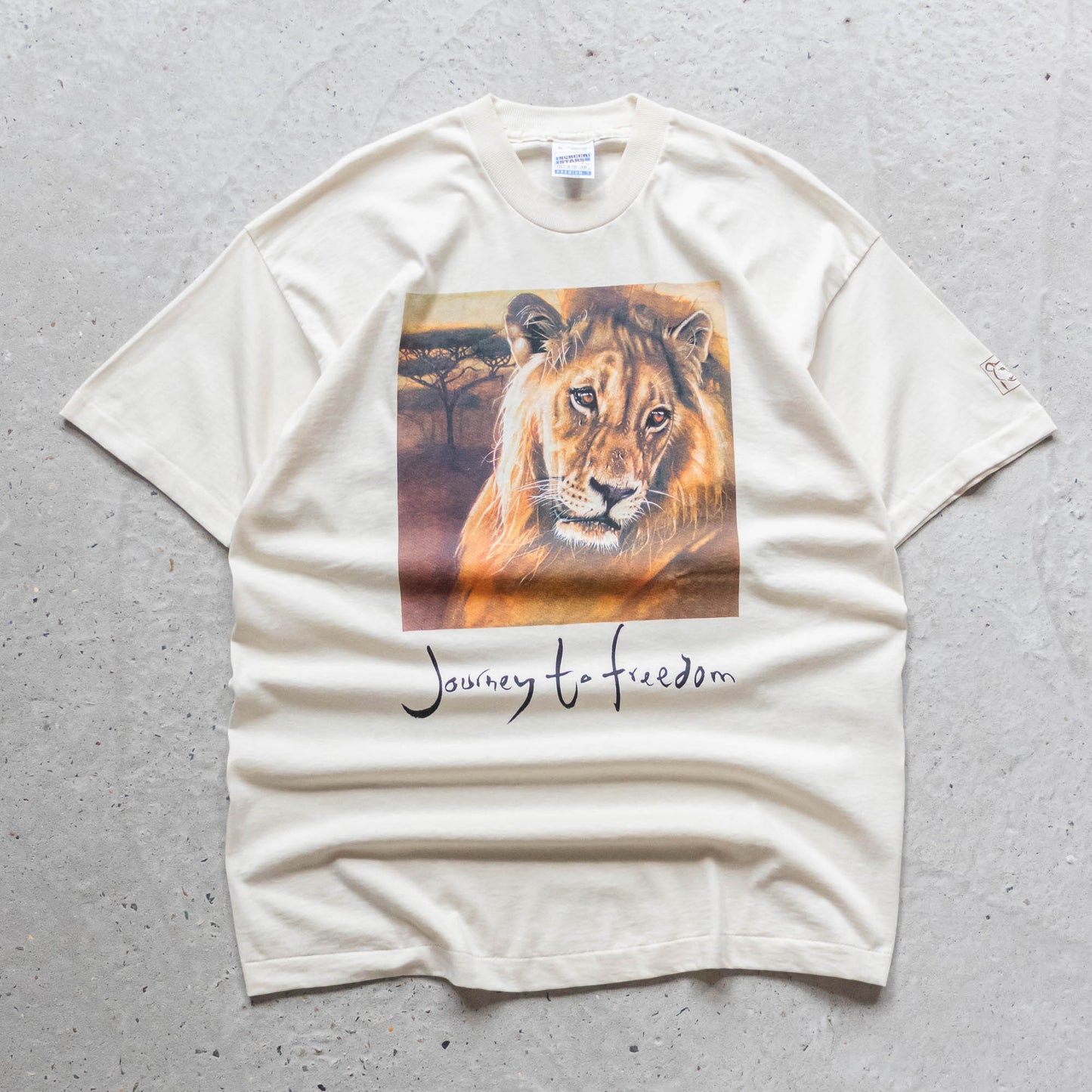 Born Free Foundation Lion Wildlife Tee - 90s (XL)