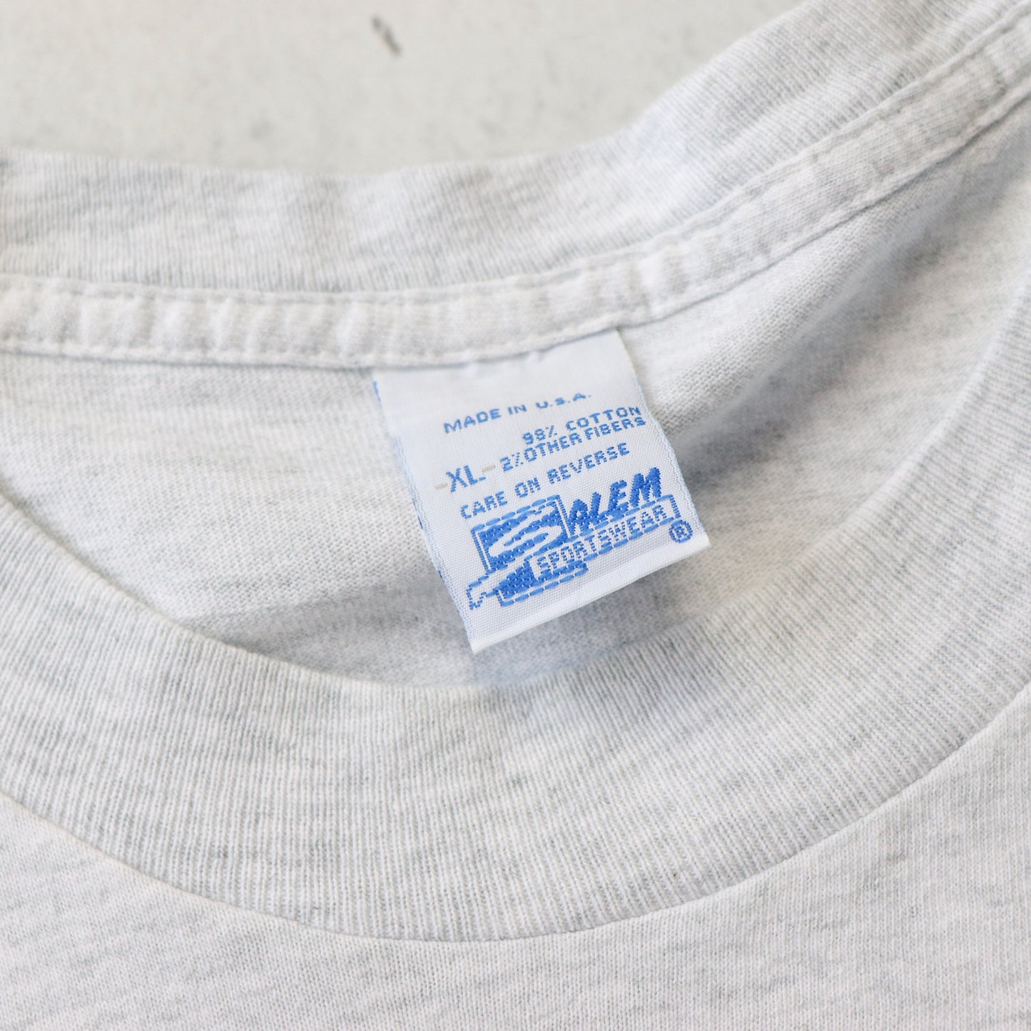 Vintage Braves vs Indians 1995 MLB World Series Tee - XL