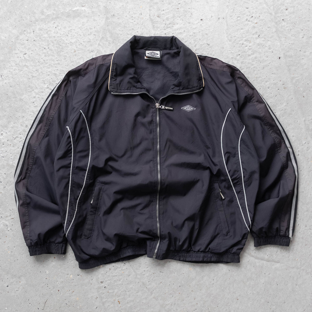 Umbro Diamond Tape Windbreaker Jacket - 90s (M)