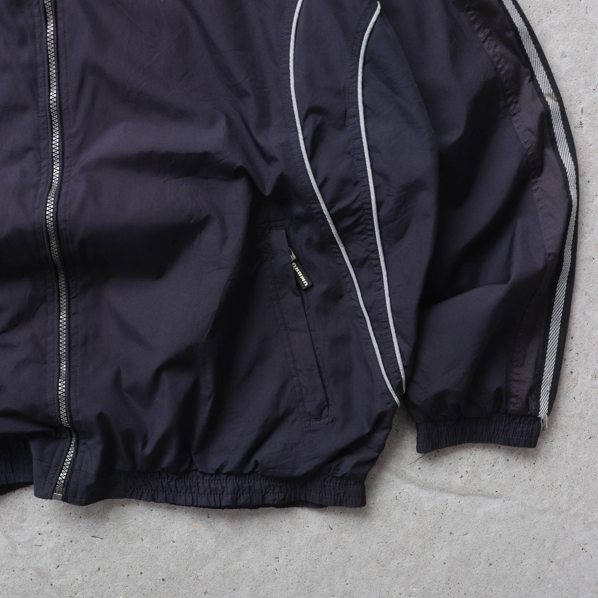 Umbro Diamond Tape Windbreaker Jacket - 90s (M)