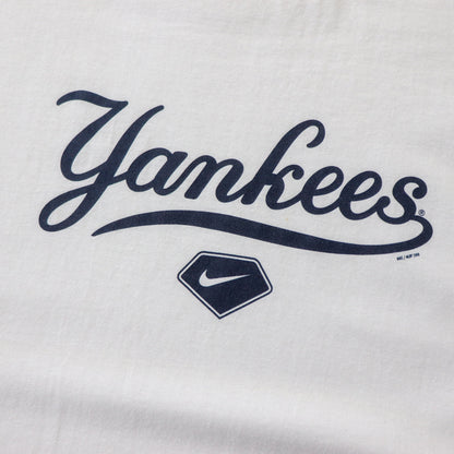Vintage Nike New York Yankees MLB Tee - L