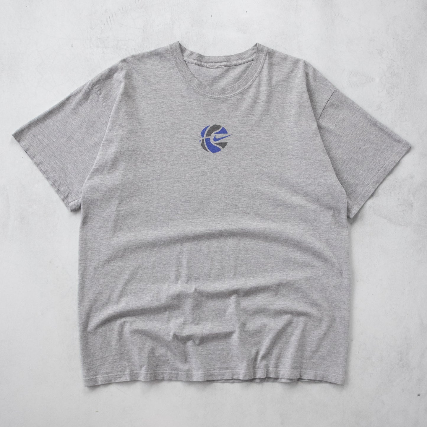 Vintage Nike Basketball Tee - XL