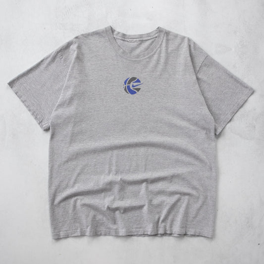 Vintage Nike Basketball Tee - XL