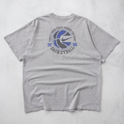 Vintage Nike Basketball Tee - XL