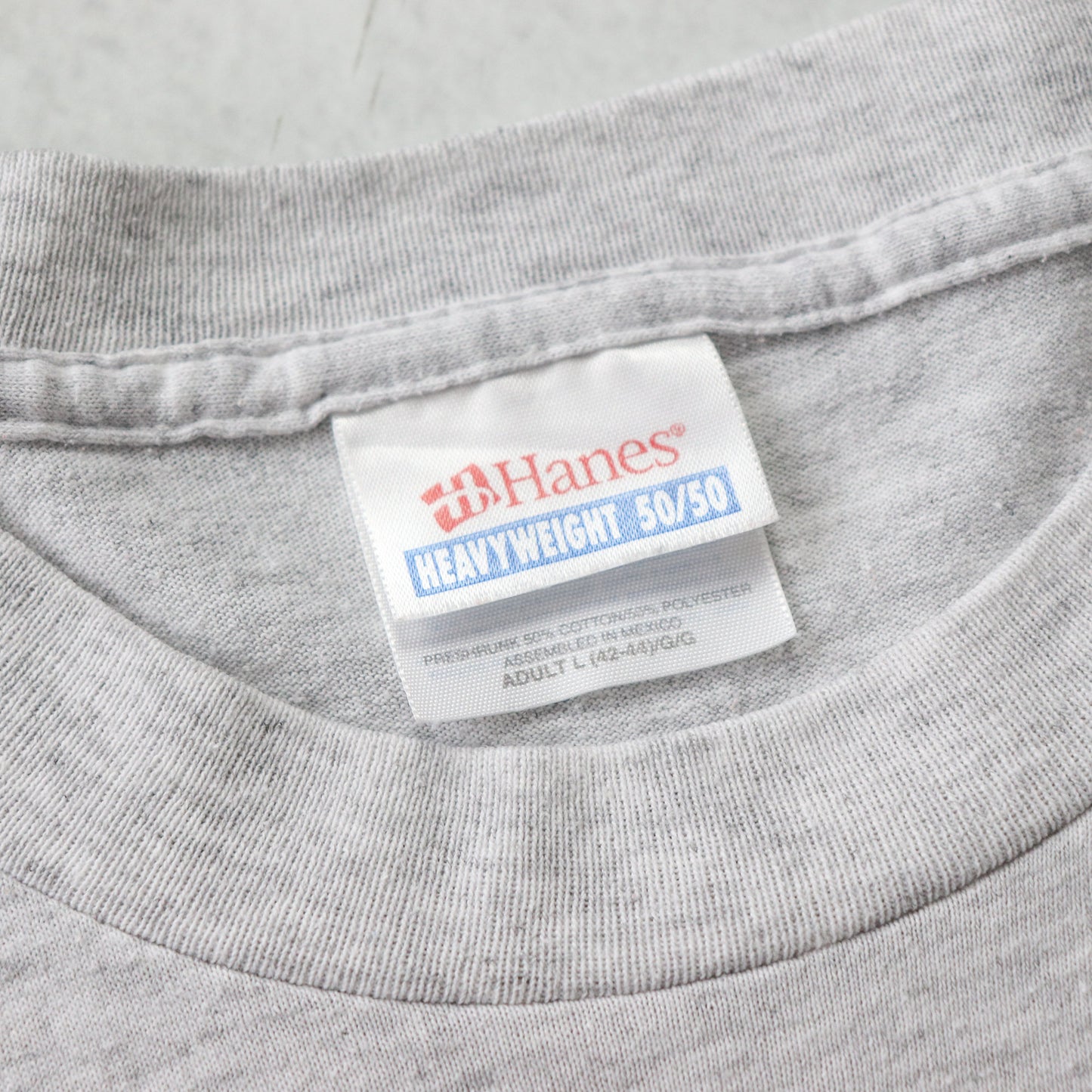 Vintage 90s Betty Boop 'Huggin The Babe' Tee - L