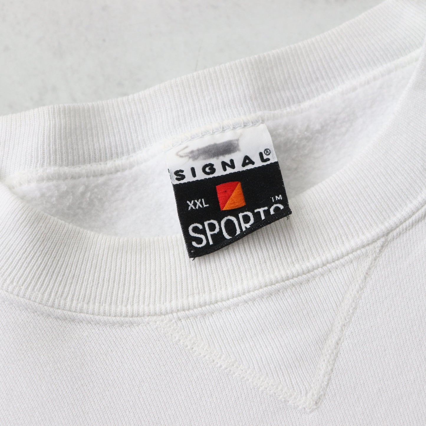 Vintage 90s UNC Tarheels x Looney Tunes NCAA Sweatshirt - XXL