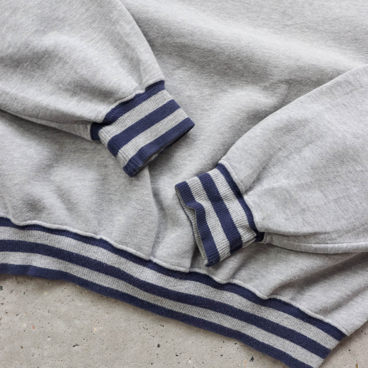 Nike Mini Swoosh Ringer Sweatshirt - 90s (M)