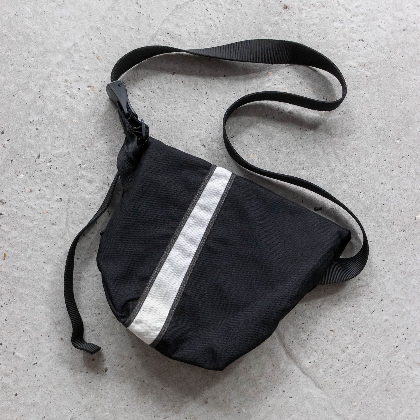 Crumpler Soupansalad Son-O Messenger Bag - (OS)