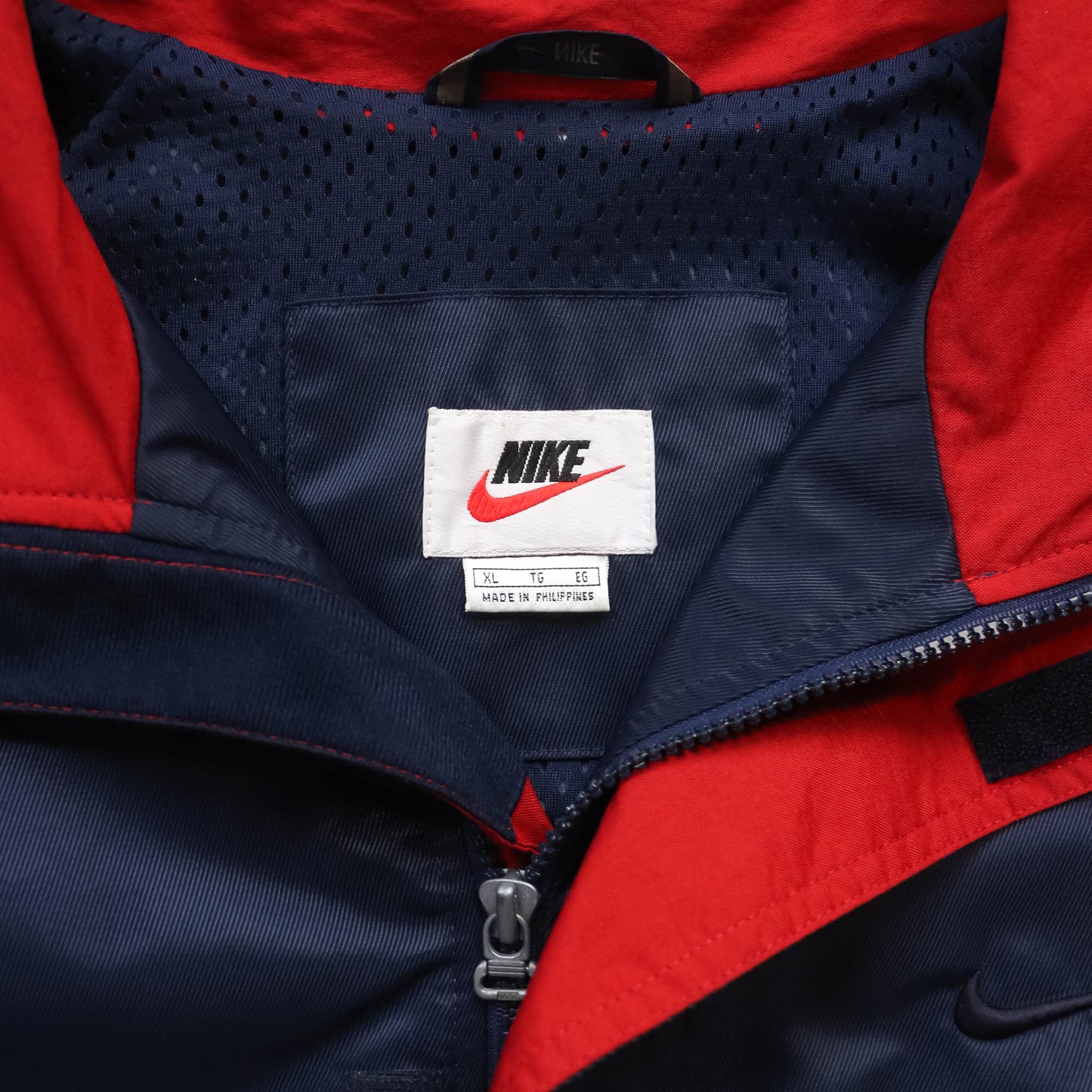 Nike Mini Swoosh Weatherproof Shell Jacket - 90s (XL)
