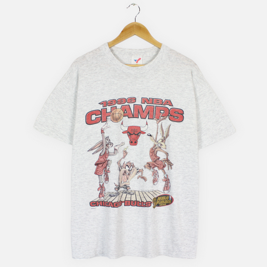 Vintage 1996 Chicago Bulls x Looney Tunes NBA Tee - XL