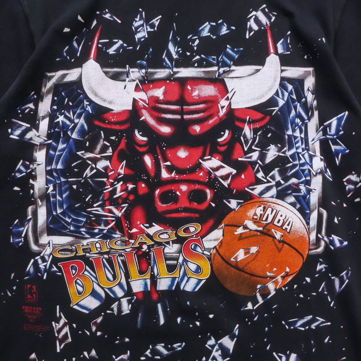 Chicago Bulls Shattered Backboard NBA Tee - 1992 (L)
