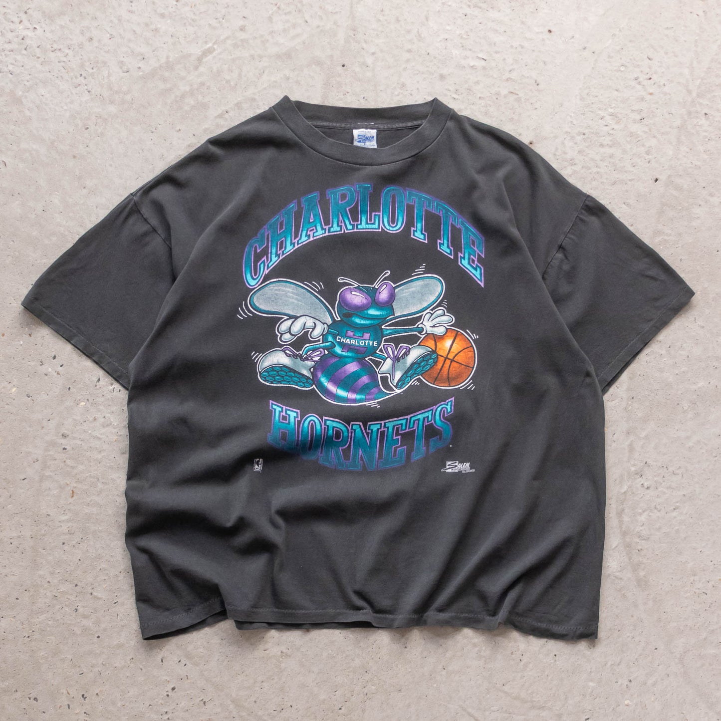 Charlotte Hornets NBA Salem Tee - 90s (XL)