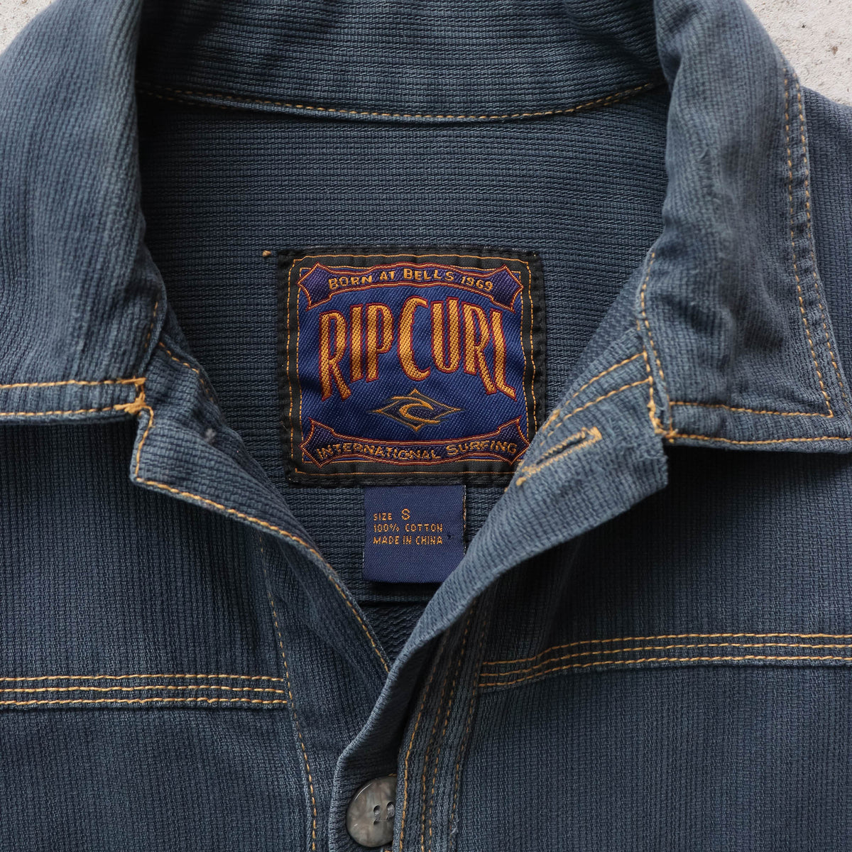 Rip Curl Embroidered Logo Textured Overshirt – 90s (S)