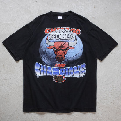 Vintage 1996 Chicago Bulls NBA Champions Tee - L