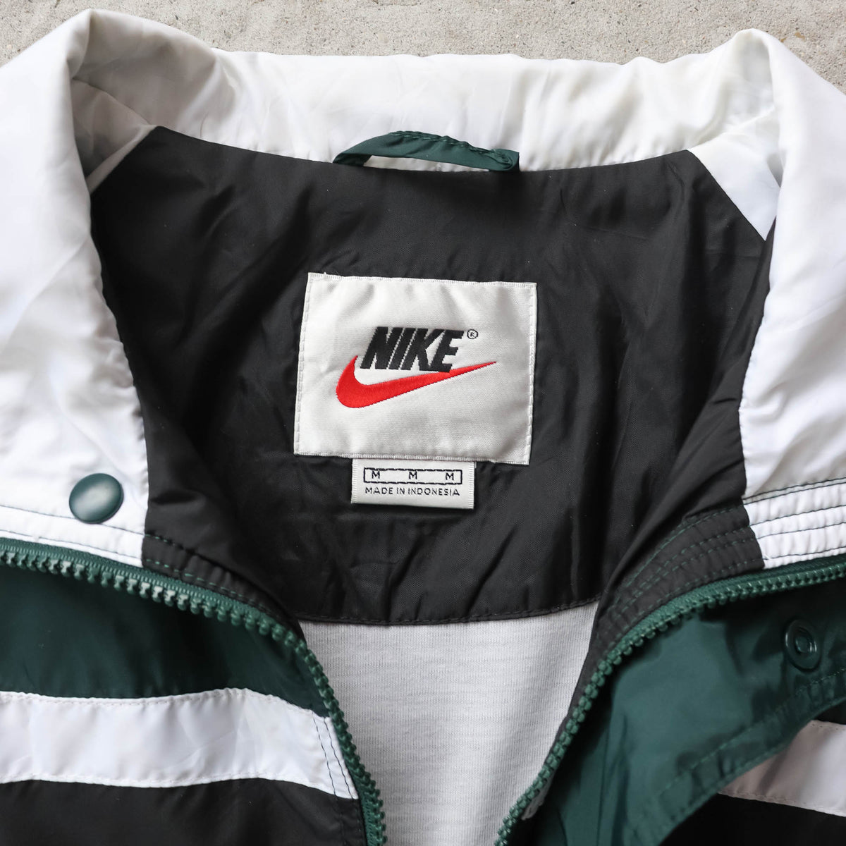 Nike Air Colourblock Windbreaker Jacket – 90s (M)