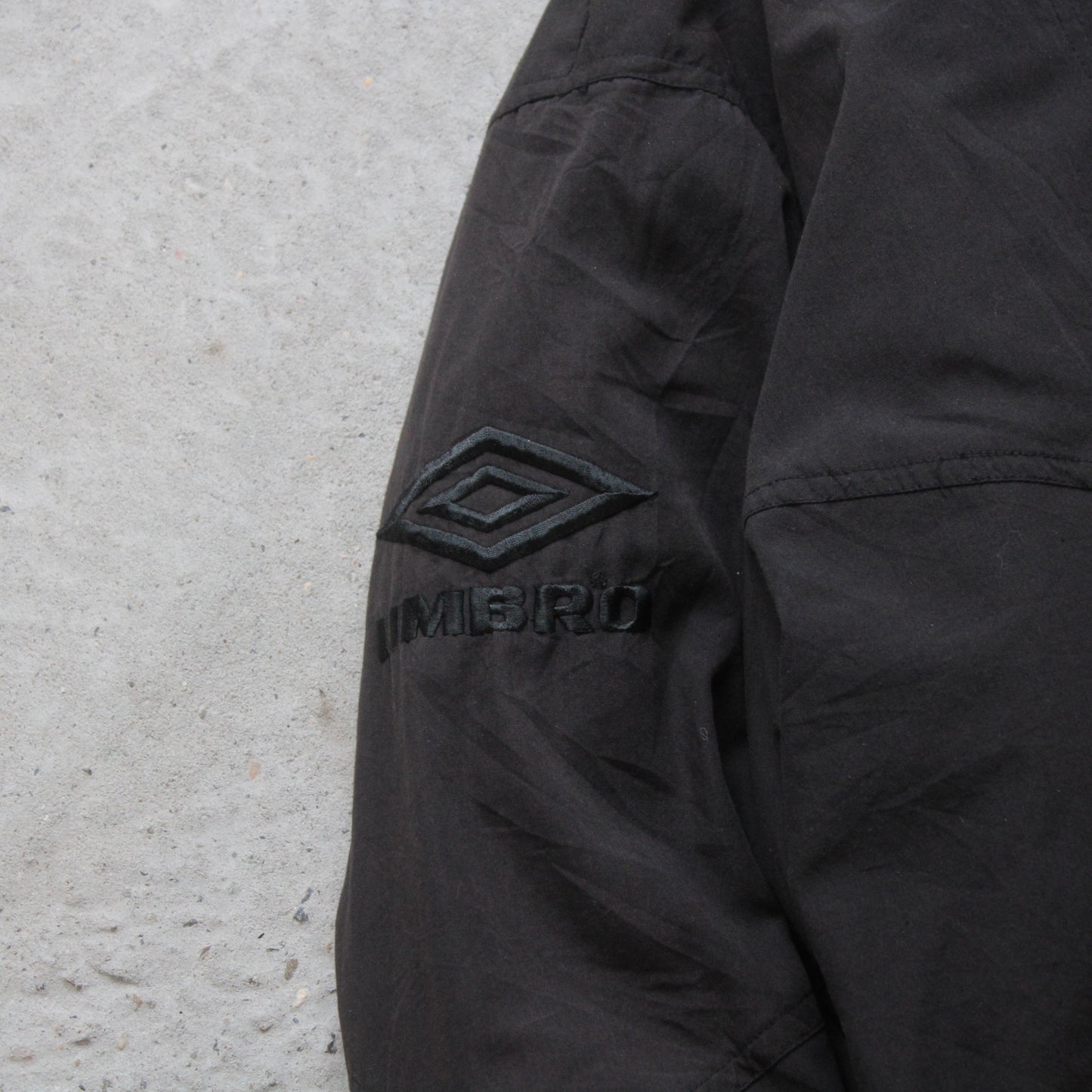 Vintage 90s Manchester United Umbro Puffer Football Jacket - L