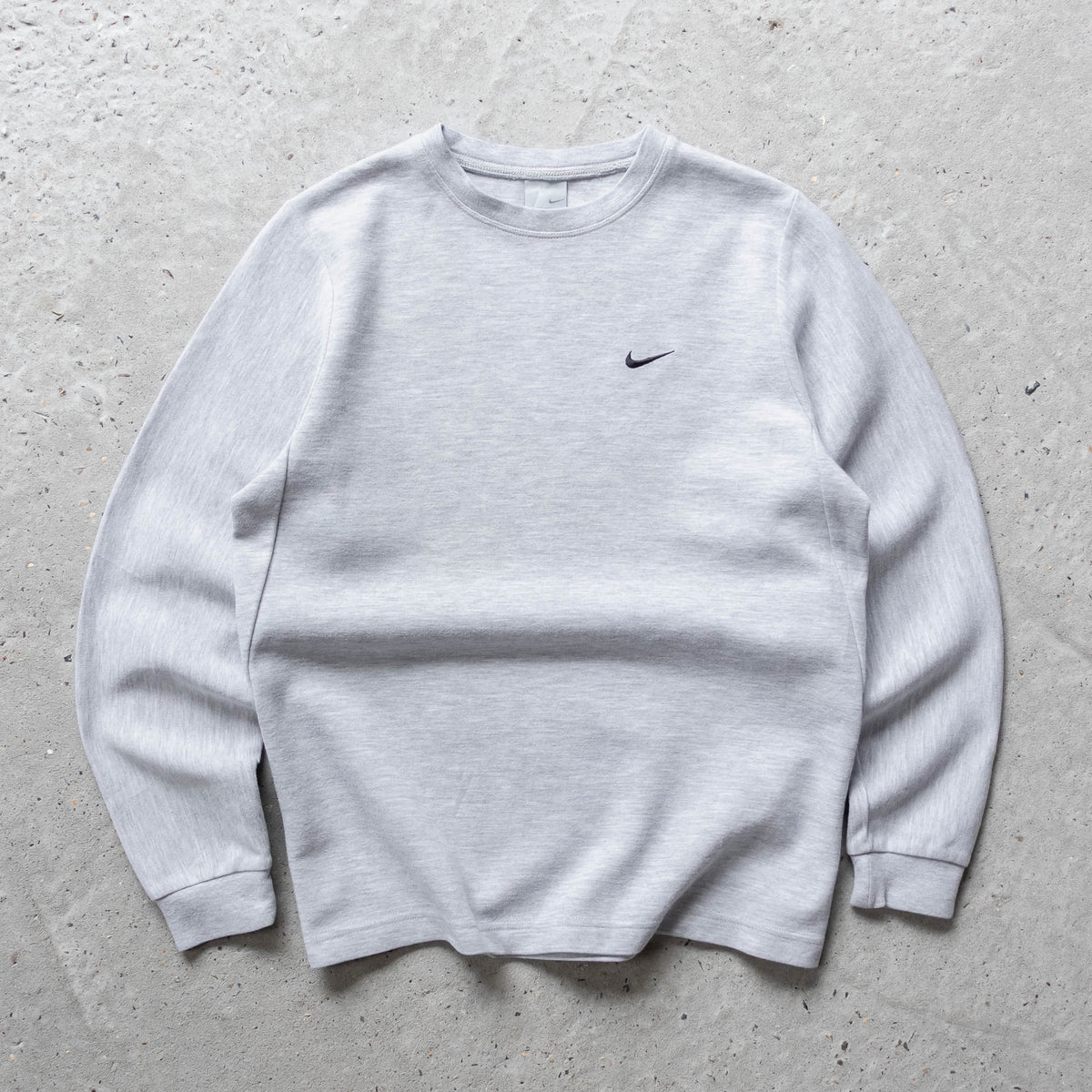 Nike Mini Swoosh Embroidered Sweatshirt - 2000s (XS)
