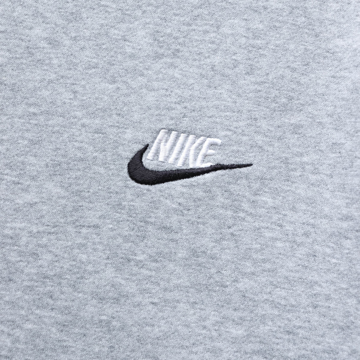 Nike Embroidered Logo Sweatshirt – 2000s (XL)