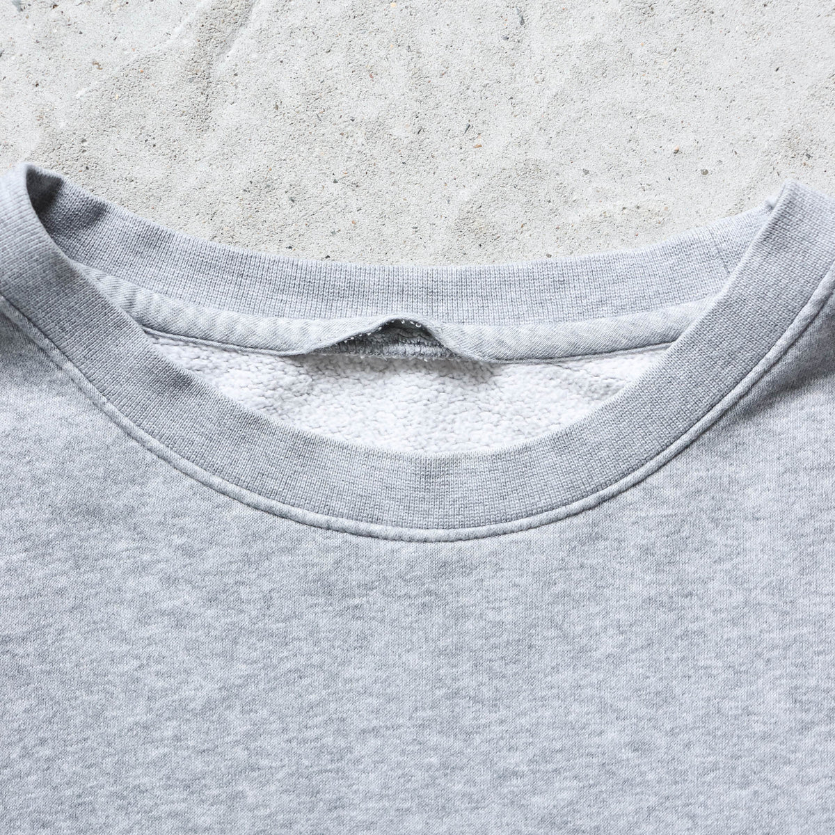 Nike Embroidered Logo Sweatshirt – 2000s (XL)