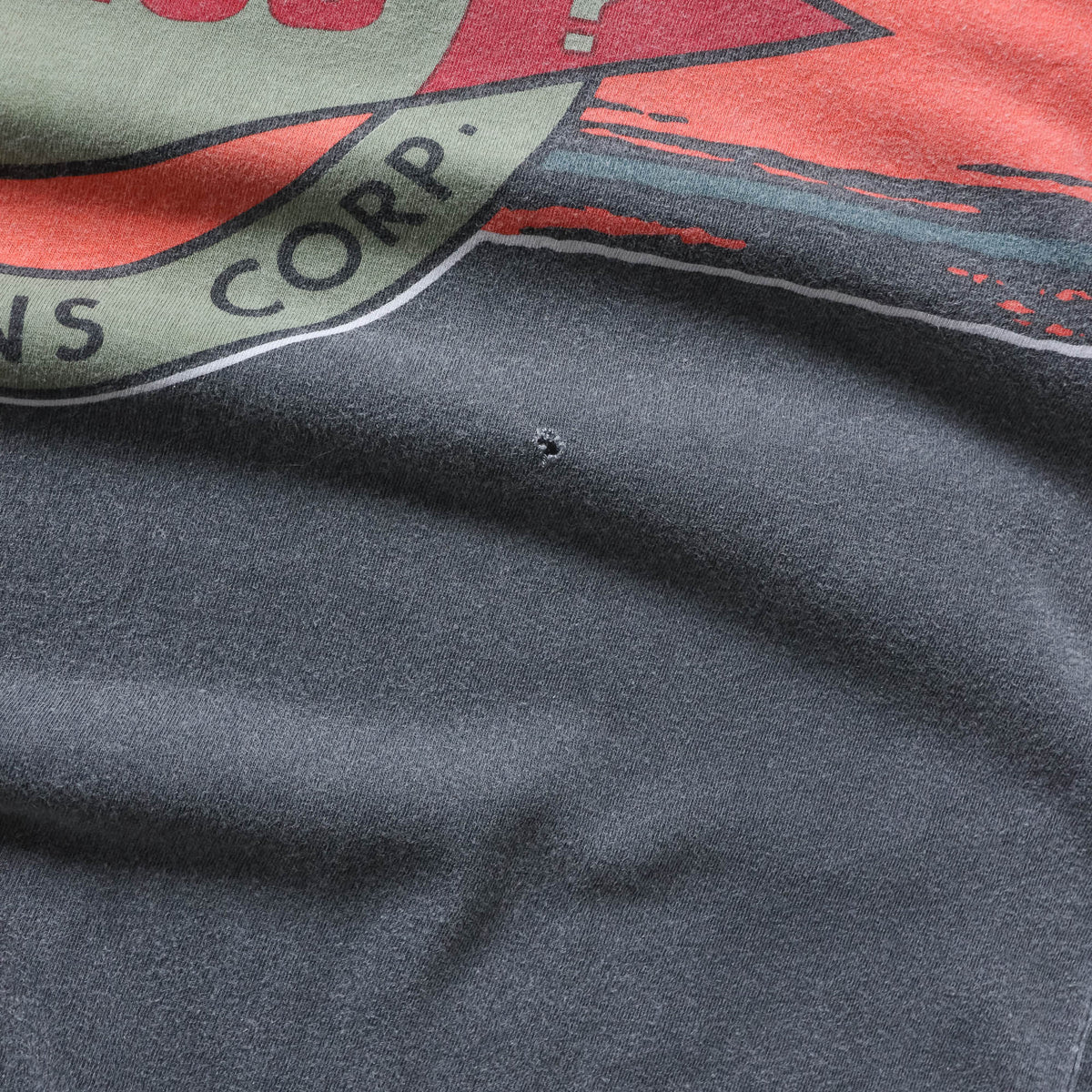 Guess Jeans All Over Print Tee - 90s (XL)