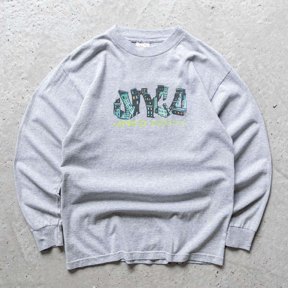 JNCO 2000 A.D Graphic Longsleeve Tee – 90s (S)