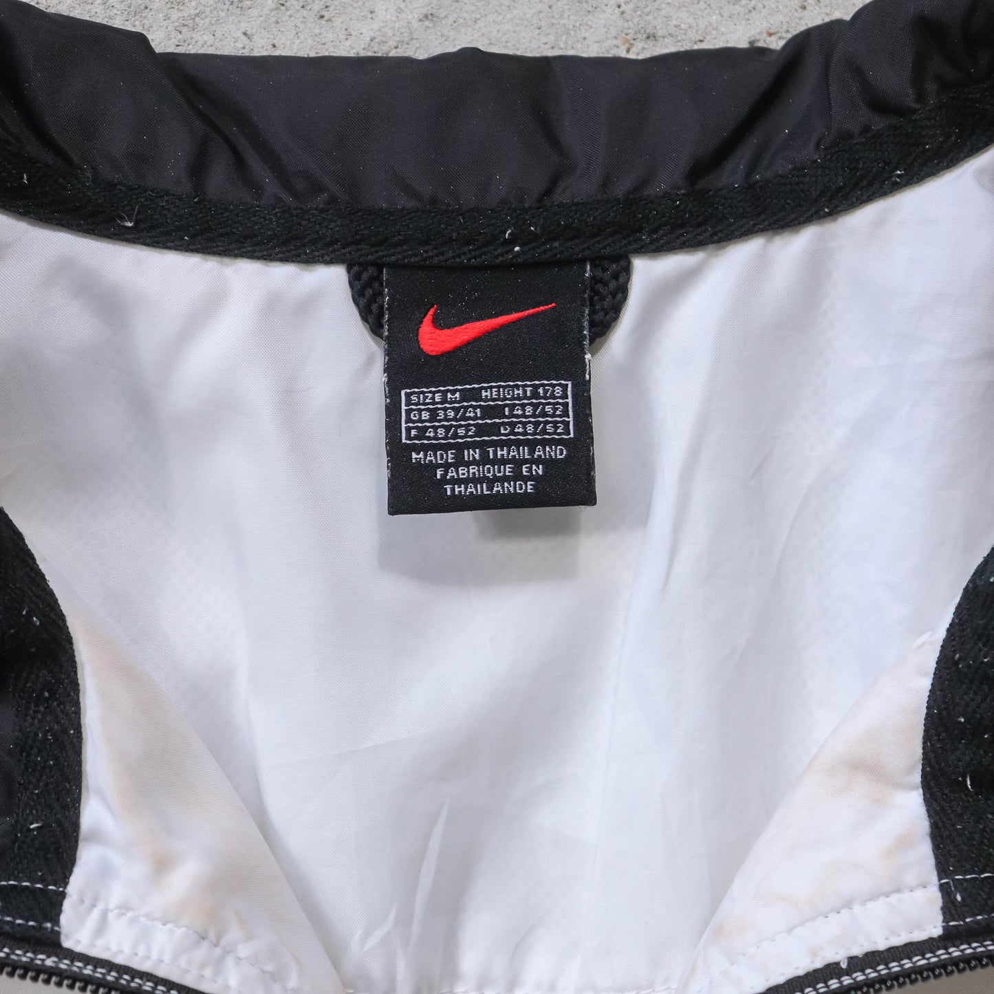 Nike Mini Swoosh Contrast Windbreaker Jacket - 90s (M)