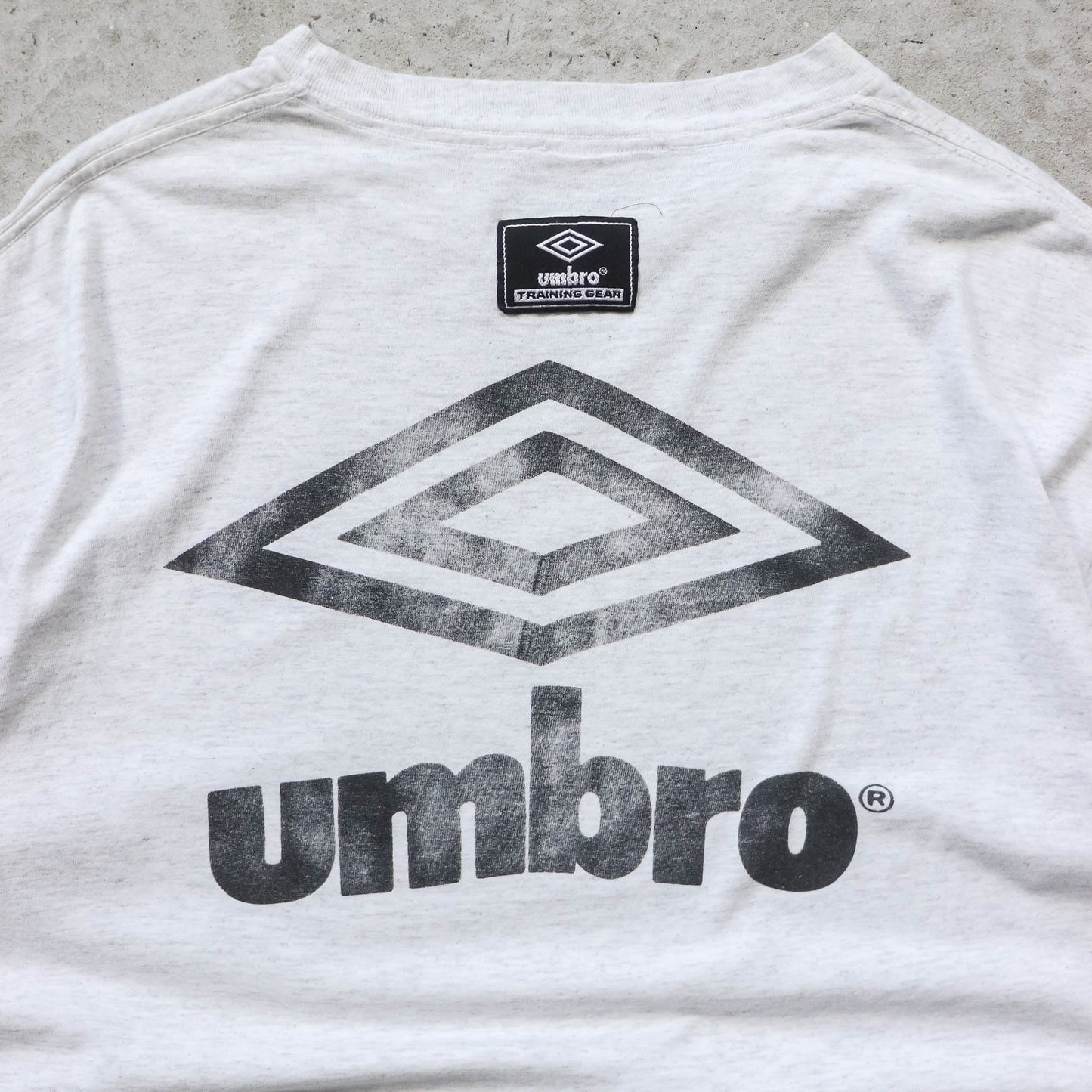 Umbro Football Diamond Logo Tee - 90s (XL)