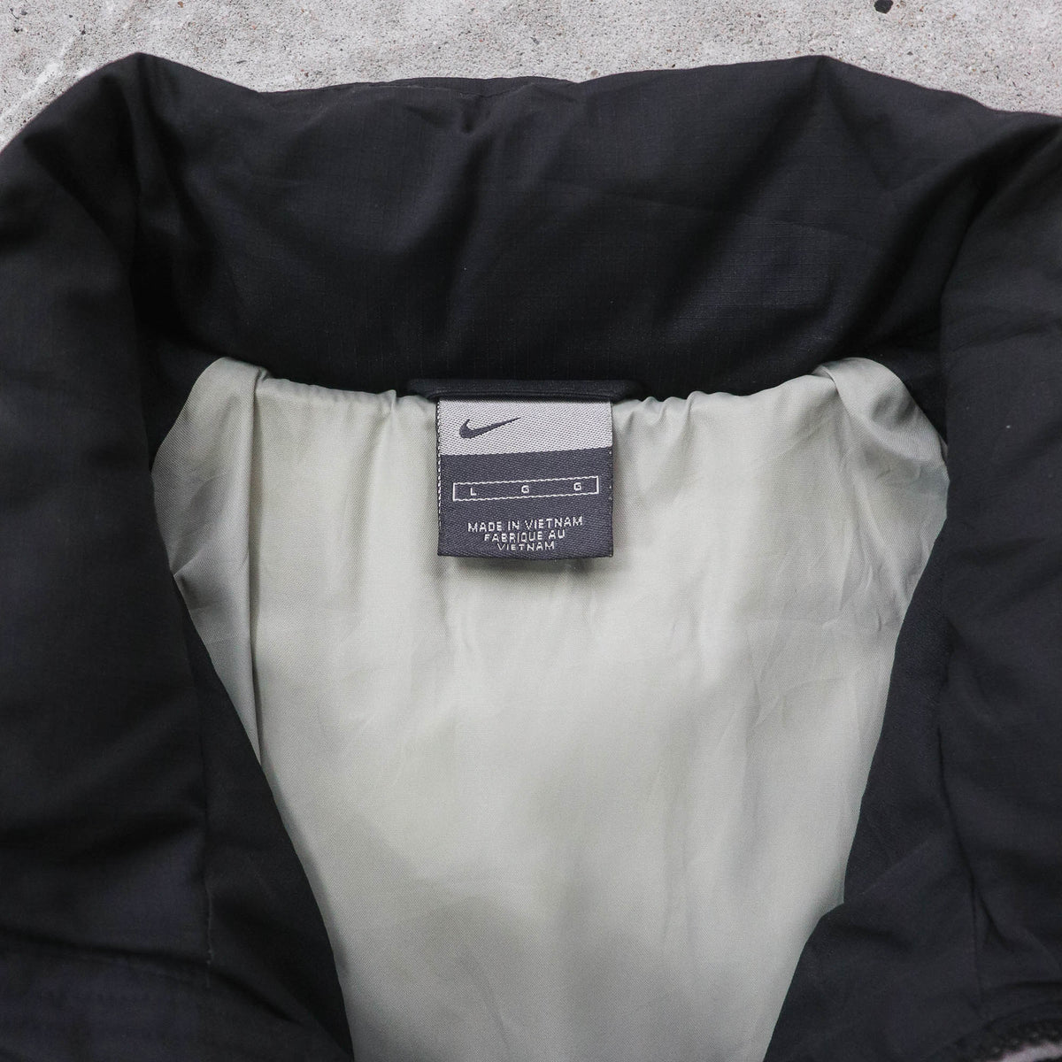 Nike Mini Swoosh Down Puffer Jacket – 2000s (L)