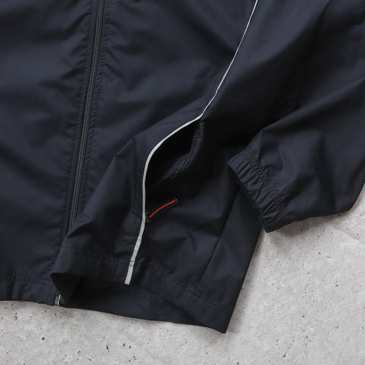 Nike Utility Windbreaker Jacket – 2000s (L)